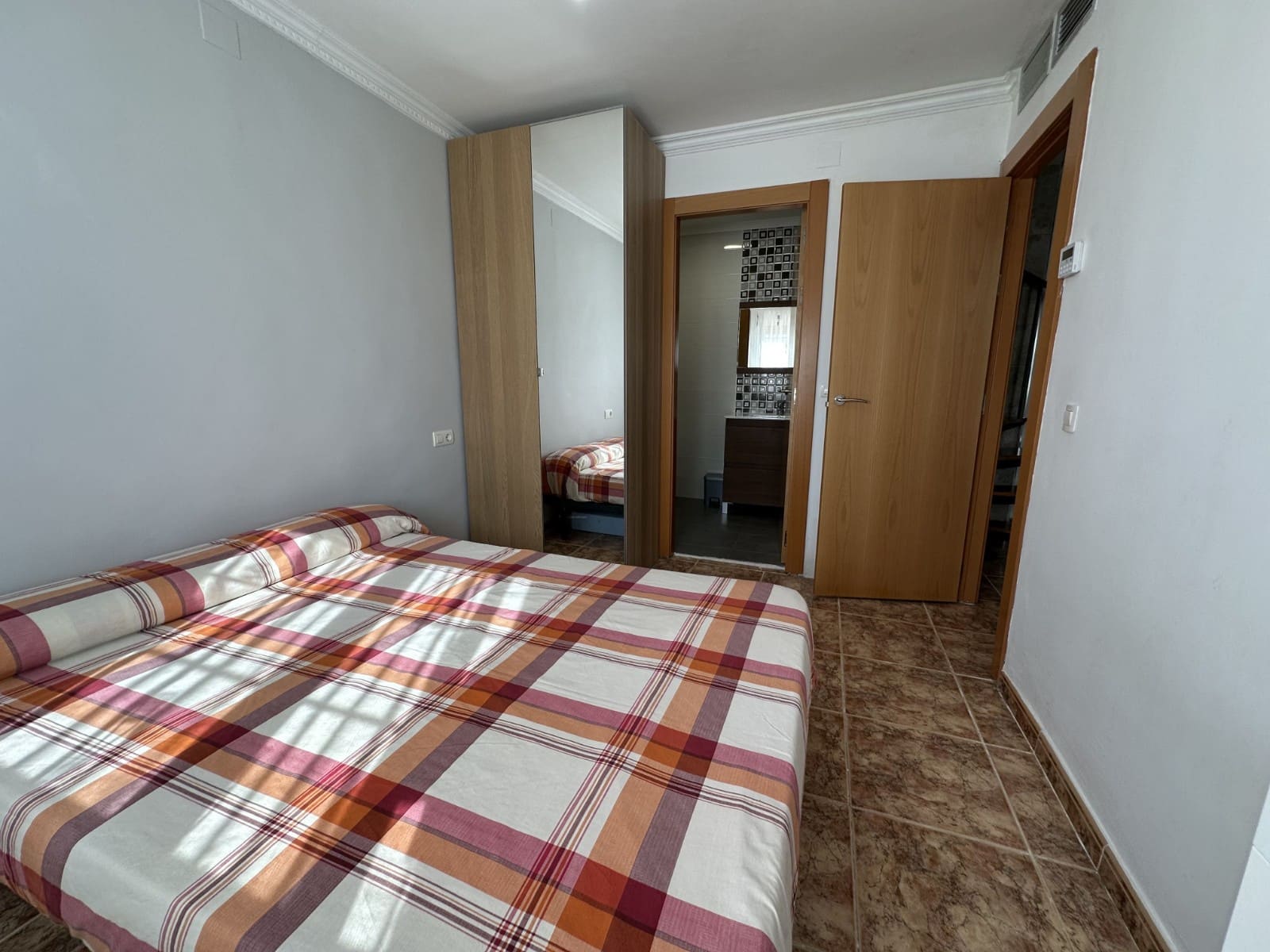 2 makuuhuone Omakotitalo myytävänä paikassa La Marina - 145 000 € (Ref: 9400157)