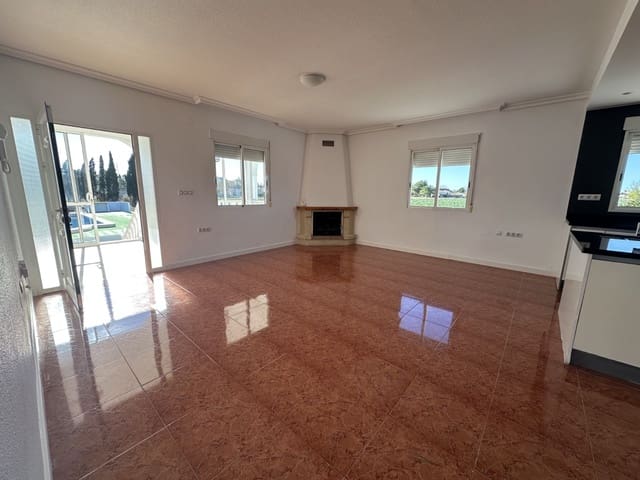 3 slaapkamer Villa te koop in Dolores met zwembad garage - € 560.000 (Ref: 9414947)