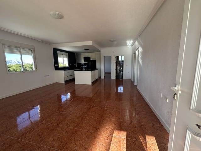 3 slaapkamer Villa te koop in Dolores met zwembad garage - € 560.000 (Ref: 9414947)