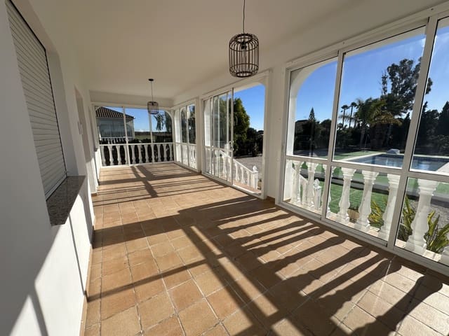 3 slaapkamer Villa te koop in Dolores met zwembad garage - € 560.000 (Ref: 9414947)