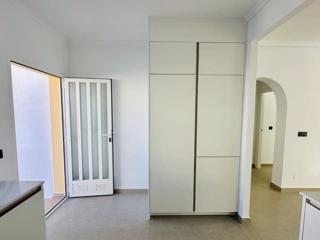 Chalet de 2 habitaciones en Algorfa en venta con piscina garaje - 235.000 € (Ref: 9417445)