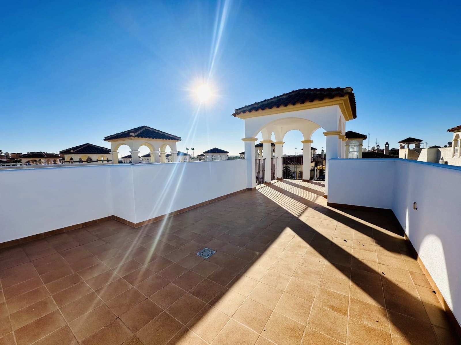 Chalet de 2 habitaciones en Algorfa en venta con piscina garaje - 235.000 € (Ref: 9417445)