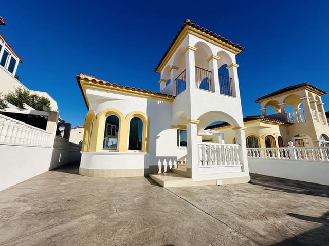 Chalet de 2 habitaciones en Algorfa en venta con piscina garaje - 235.000 € (Ref: 9417445)