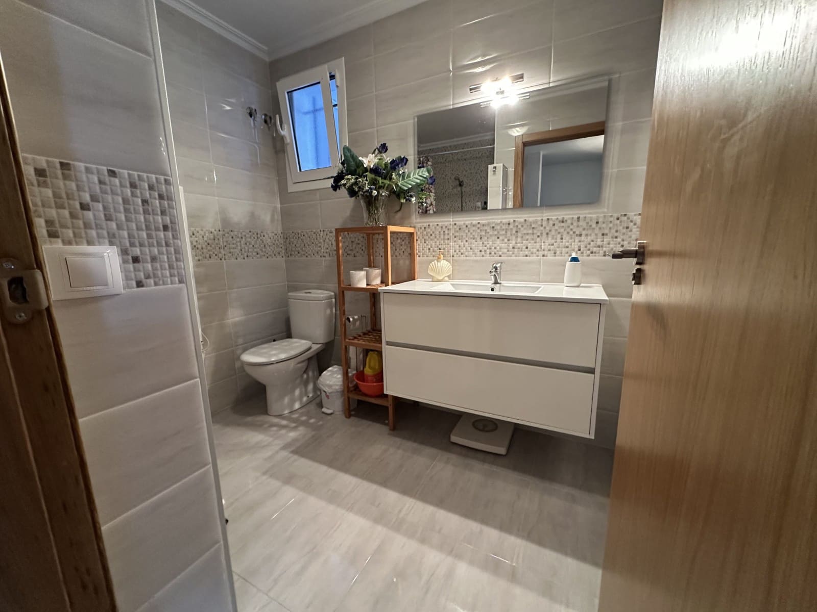 4 quarto Moradia para venda em La Marquesa com piscina - 395 000 € (Ref: 9420504)