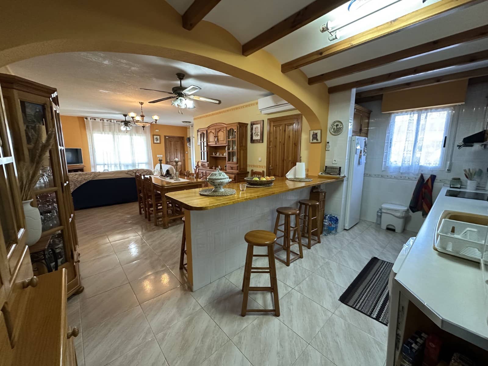 4 quarto Moradia para venda em La Marquesa com piscina - 395 000 € (Ref: 9420504)