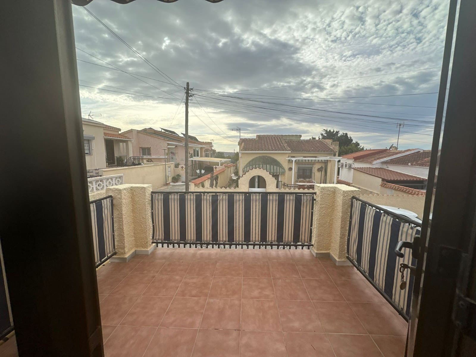 3 bedroom Villa for sale in La Marina with pool - € 197,500 (Ref: 9443660)