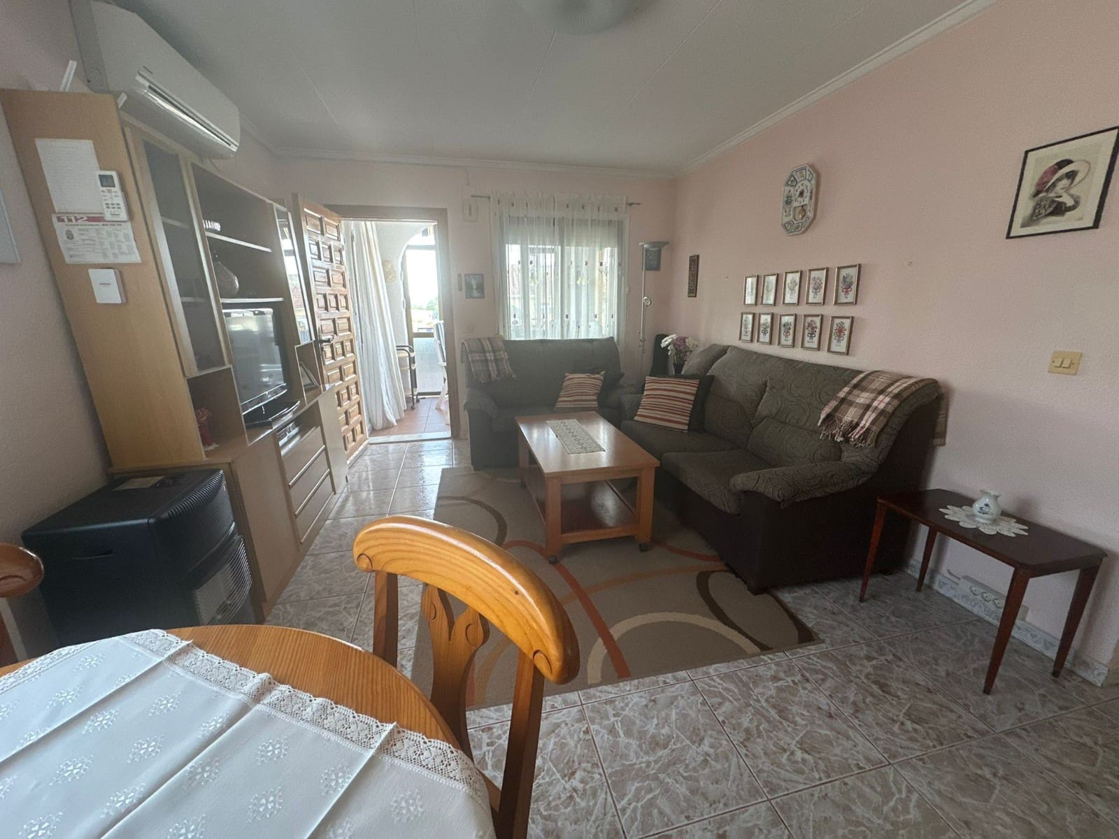 3 bedroom Villa for sale in La Marina with pool - € 197,500 (Ref: 9443660)