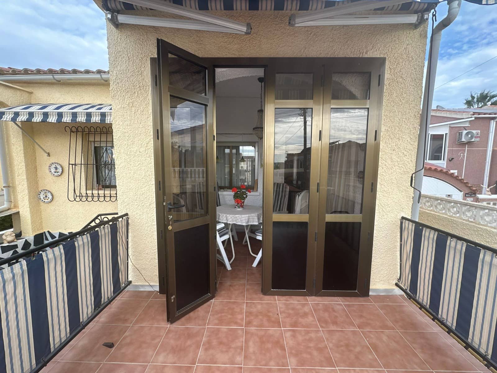 3 bedroom Villa for sale in La Marina with pool - € 197,500 (Ref: 9443660)