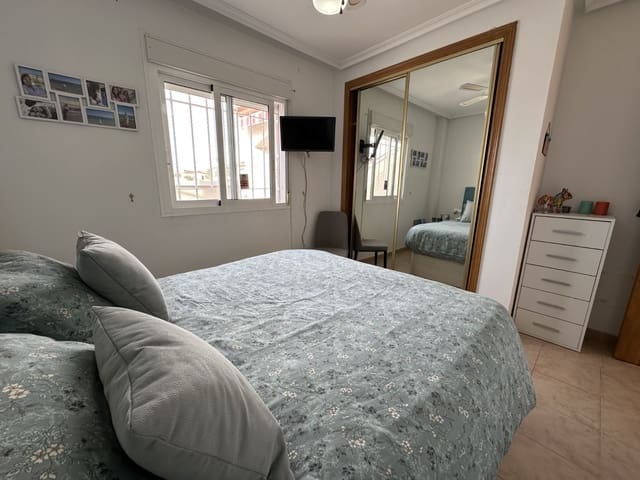 2 sypialnia Willa na sprzedaż w La Marina, Elche / Elx z basenem garażem - 169 000 € (Ref: 9480705)