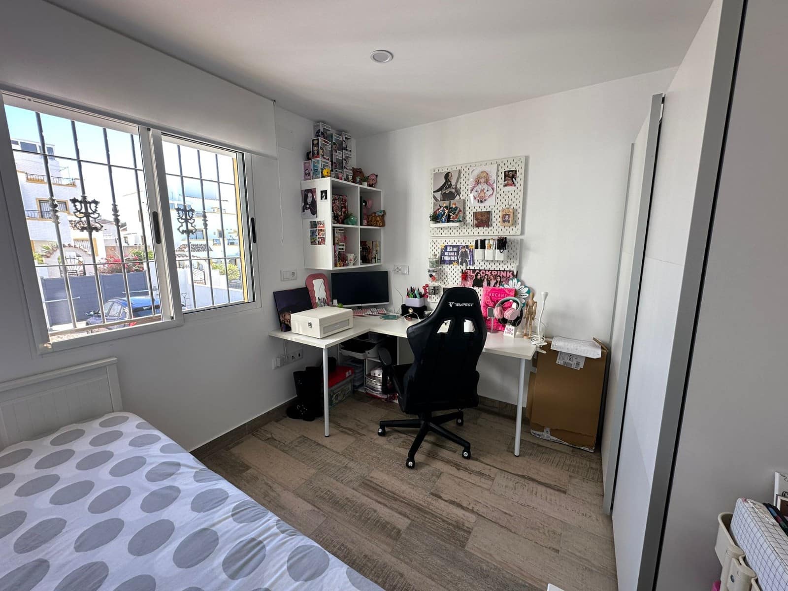 3 soverom Kjedet enebolig til salgs i La Marina med svømmebasseng - € 270 000 (Ref: 9484060)