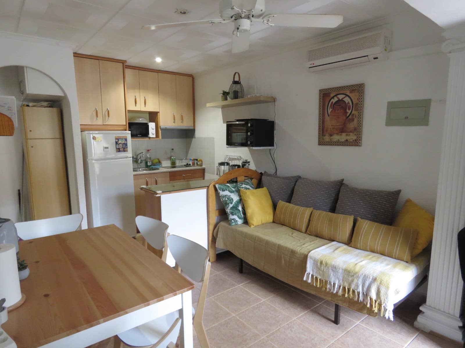 2 soveværelse Byhus til salg i La Marina - € 89.000 (Ref: 9500622)