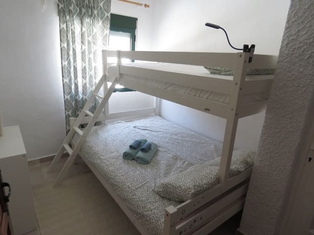 2 soveværelse Byhus til salg i La Marina, Elche / Elx - € 89.000 (Ref: 9500622)