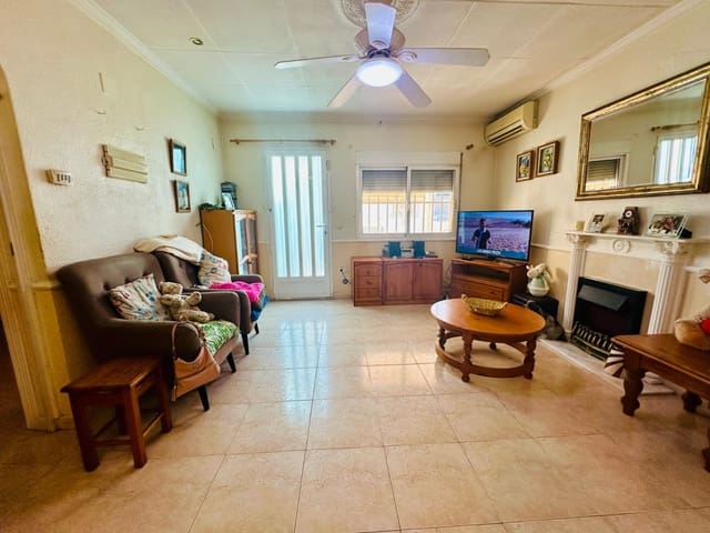 1 soveværelse Byhus til salg i La Marina, Elche / Elx - € 95.000 (Ref: 9528589)