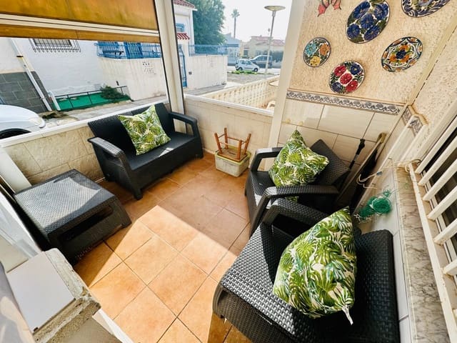 1 soveværelse Byhus til salg i La Marina, Elche / Elx - € 95.000 (Ref: 9528589)