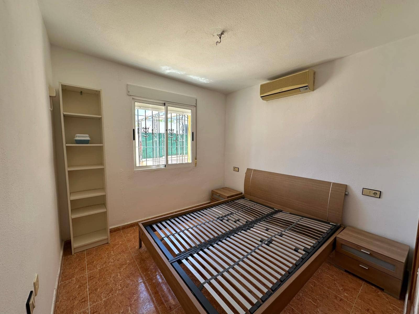 3 Zimmer Doppelhaus zu verkaufen in La Marina mit Pool Garage - 160.000 € (Ref: 9569970)