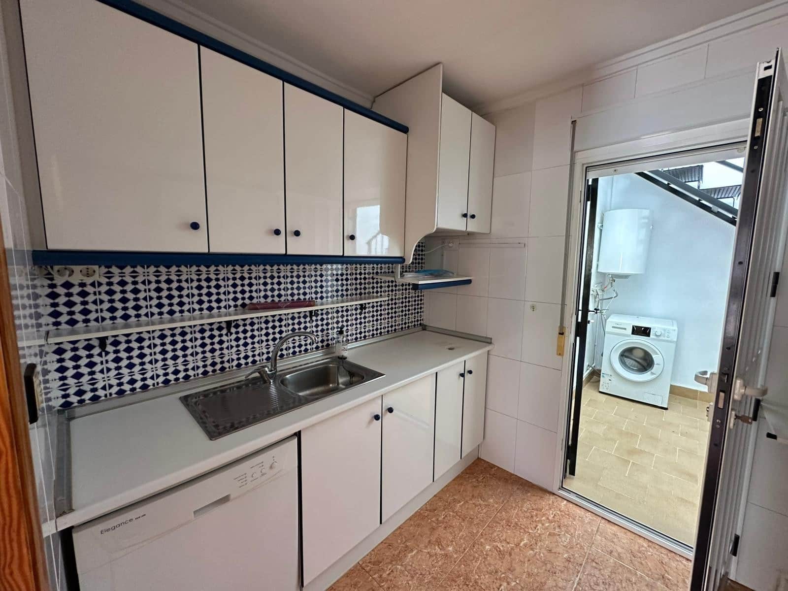 3 Zimmer Doppelhaus zu verkaufen in La Marina mit Pool Garage - 160.000 € (Ref: 9569970)