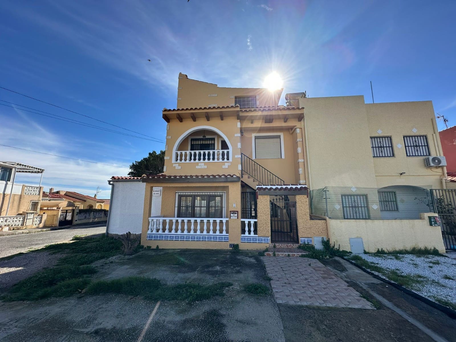 4 Zimmer Haus zu verkaufen in La Marina - 195.000 € (Ref: 9580286)