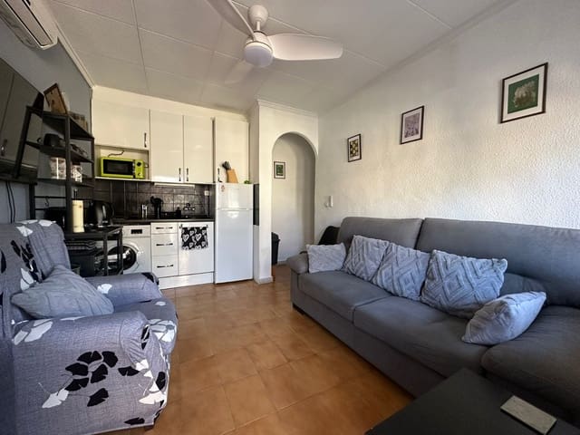 2 Zimmer Doppelhaus zu verkaufen in La Marina, Elche / Elx - 120.000 € (Ref: 9581256)