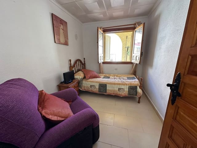 Casa de 2 habitaciones en La Marina, Elche / Elx en venta - 115.000 € (Ref: 9603036)