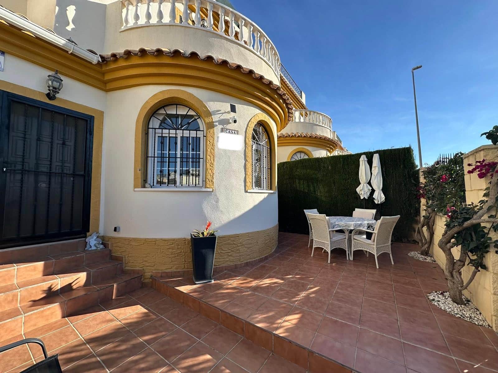 3 slaapkamer Villa te koop in La Marina met zwembad - € 195.000 (Ref: 9606387)