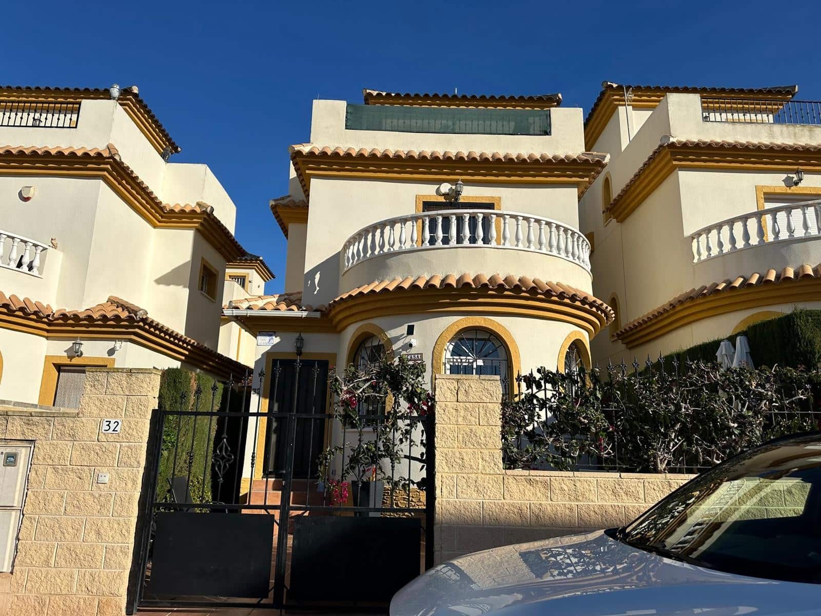 3 slaapkamer Villa te koop in La Marina met zwembad - € 195.000 (Ref: 9606387)