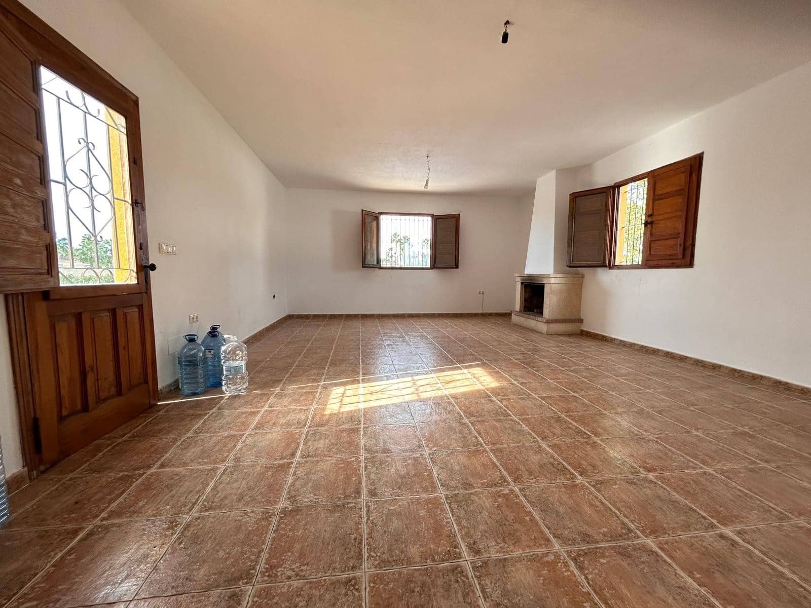 Chalet de 4 habitaciones en Catral en venta con piscina garaje - 340.000 € (Ref: 9630567)