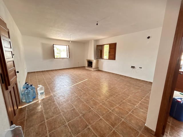 Chalet de 4 habitaciones en Catral en venta con piscina garaje - 340.000 € (Ref: 9630567)