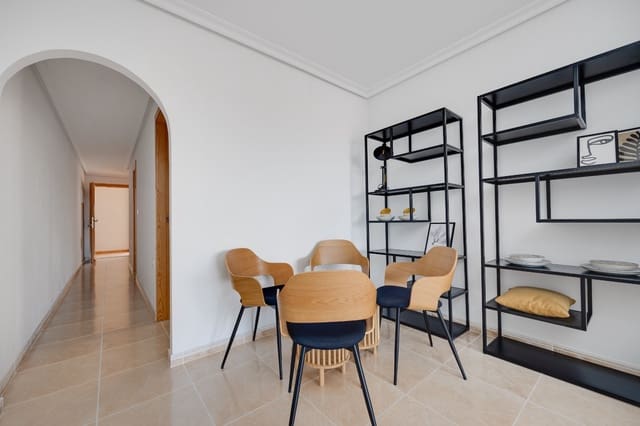 2 Zimmer Apartment zu verkaufen in San Fulgencio mit Pool - 165.000 € (Ref: 9672309)