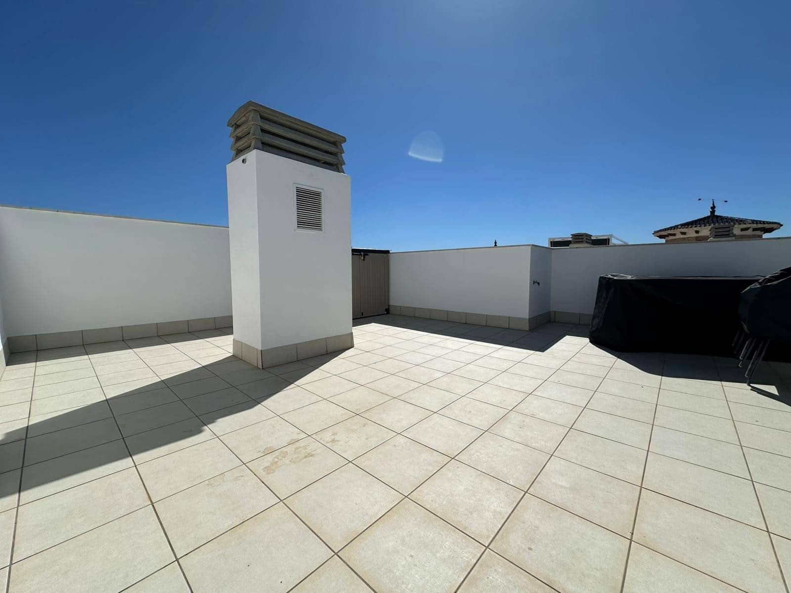 2 bedroom Apartment for sale in El Pinet with pool garage - € 197,000 (Ref: 9685240)