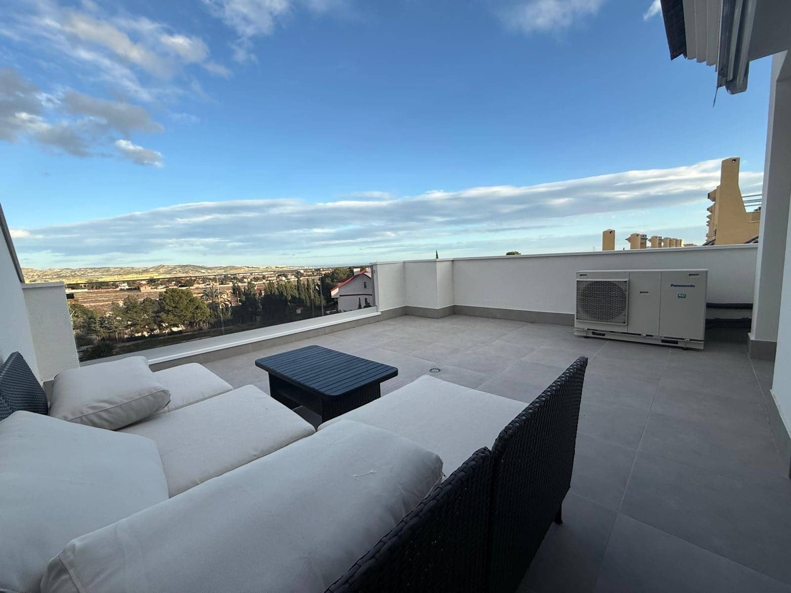 2 bedroom Apartment for sale in Muchamiel / Mutxamel with pool - € 199,000 (Ref: 9687634)