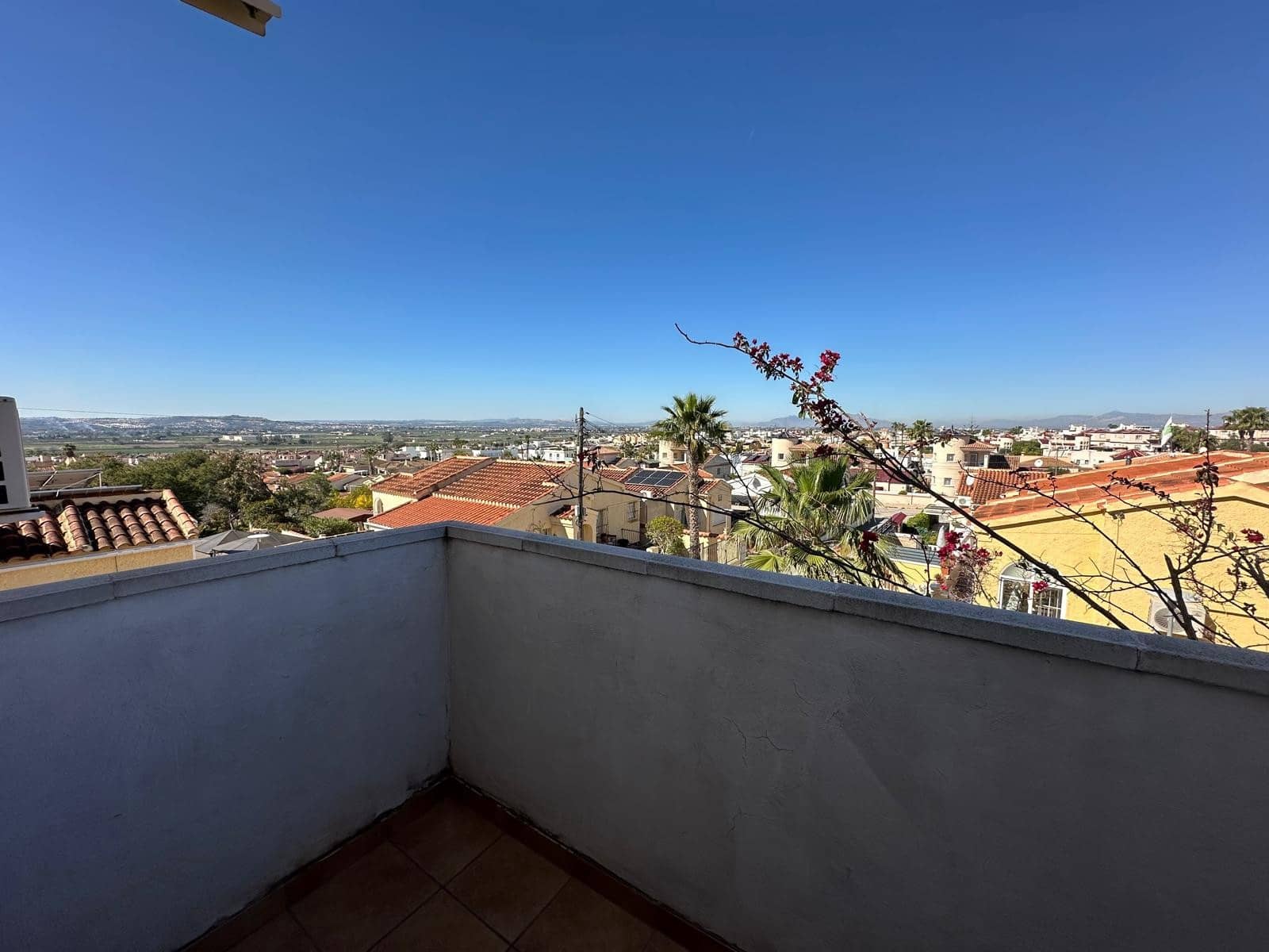 4 bedroom Villa for sale in La Marina with pool garage - € 365,000 (Ref: 9715633)