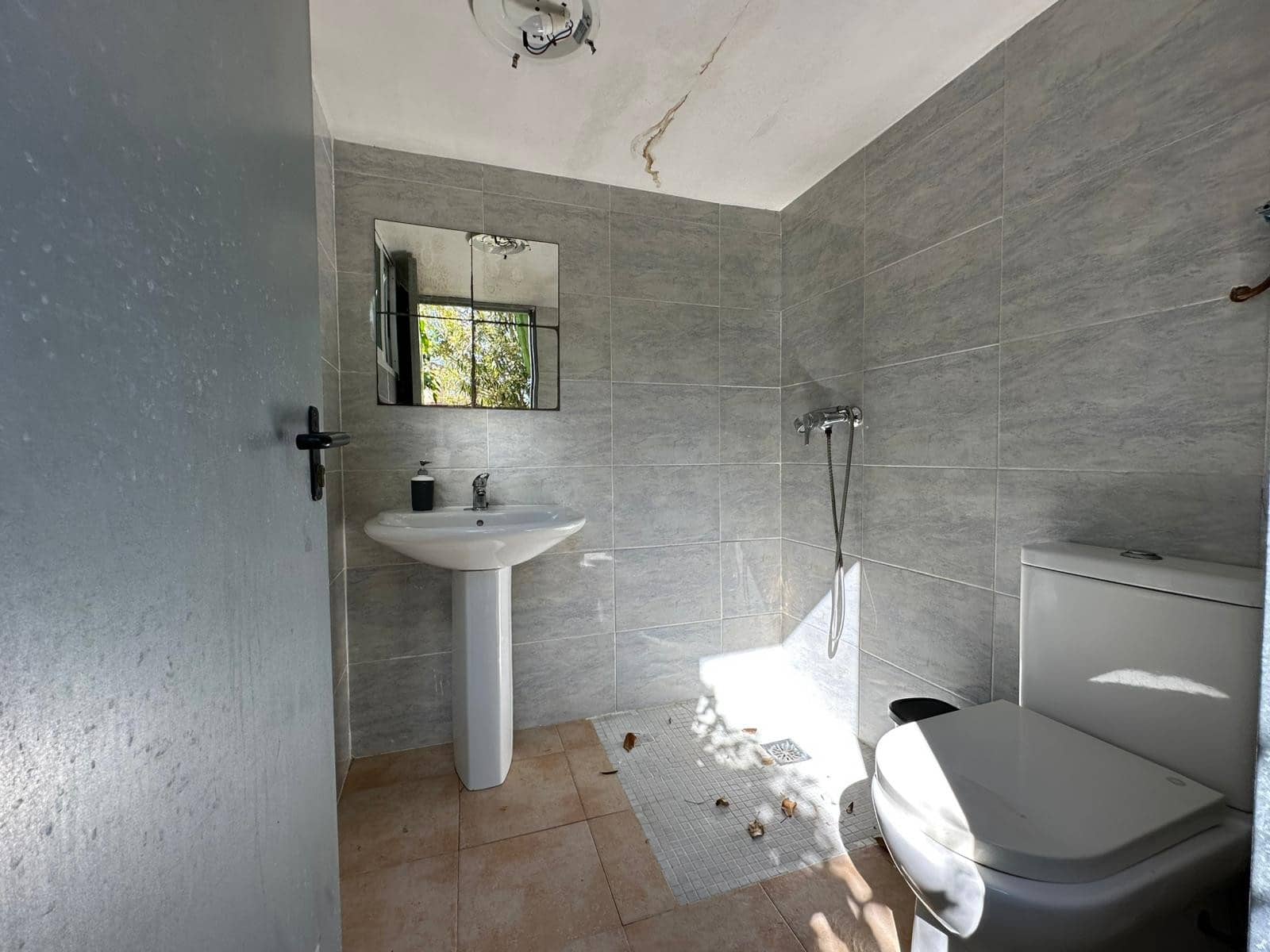 4 bedroom Villa for sale in La Marina with pool garage - € 365,000 (Ref: 9715633)