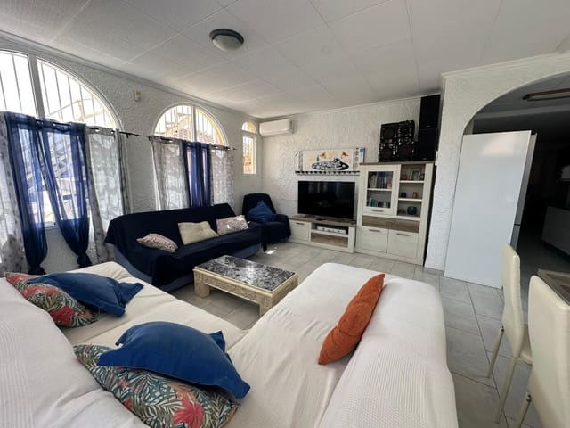 5 soveværelse Villa til salg i La Marina, Elche / Elx med swimmingpool garage - € 365.000 (Ref: 9715633)