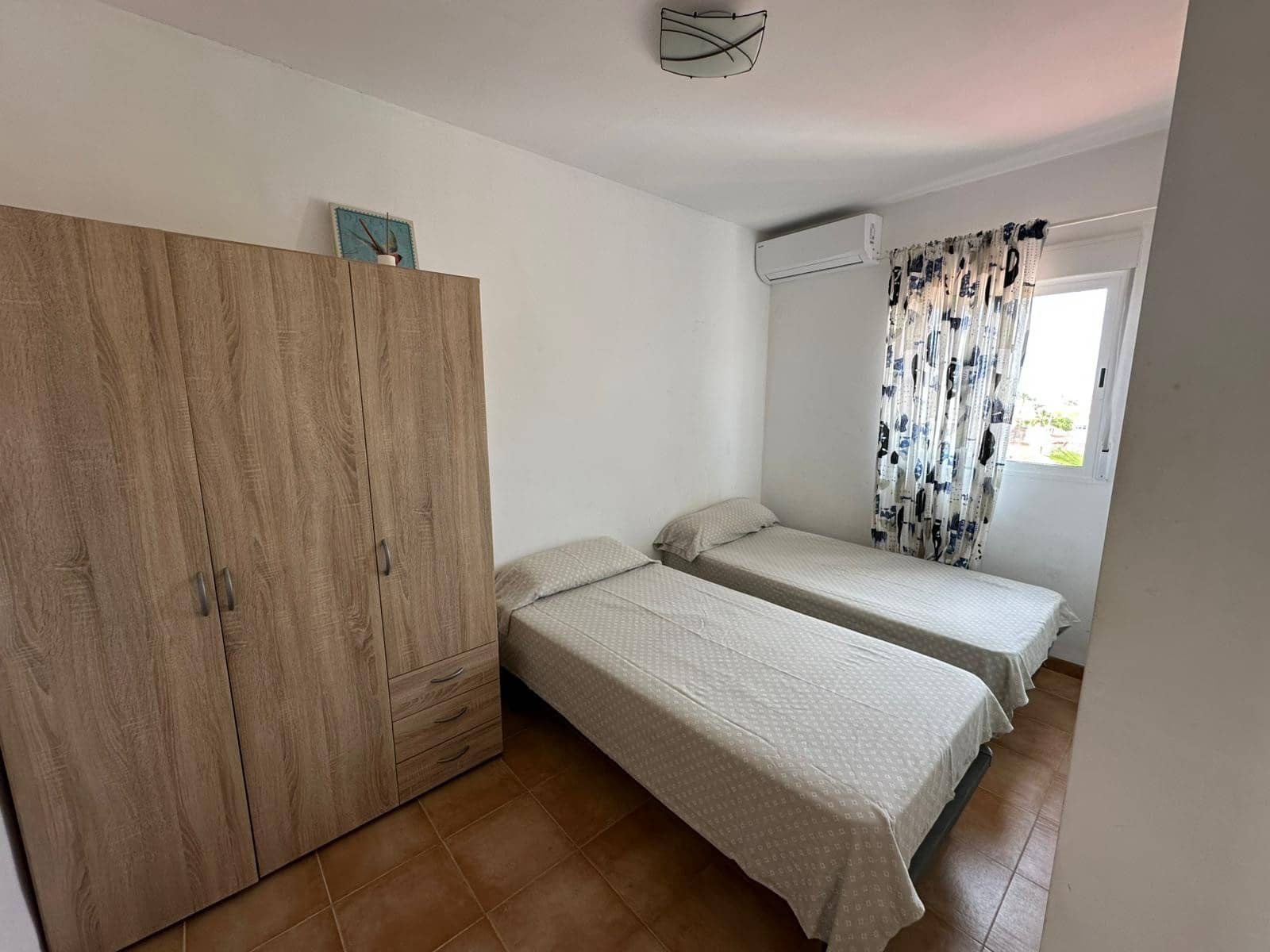 5 bedroom Villa for sale in La Marina with pool garage - € 365,000 (Ref: 9715633)