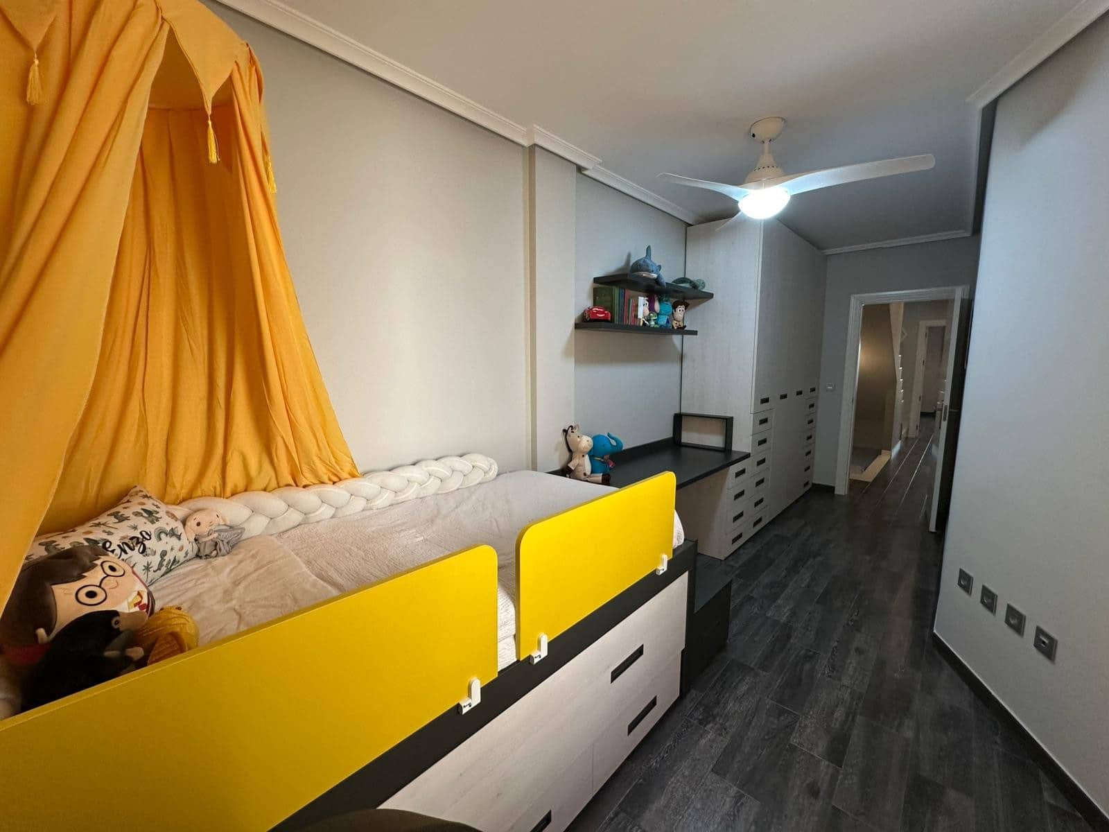 3 soveværelse Byhus til salg i Redovan med garage - € 260.000 (Ref: 9730481)