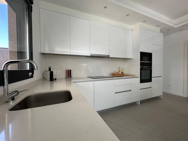 3 quarto Moradia para venda em La Marina, Elche / Elx com piscina garagem - 490 000 € (Ref: 9737126)