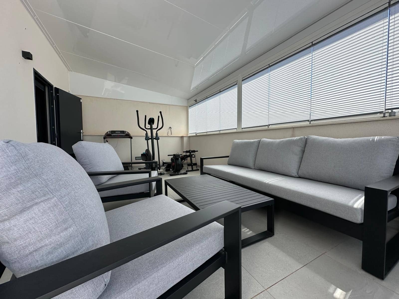 3 quarto Moradia para venda em La Marina com piscina garagem - 490 000 € (Ref: 9737126)