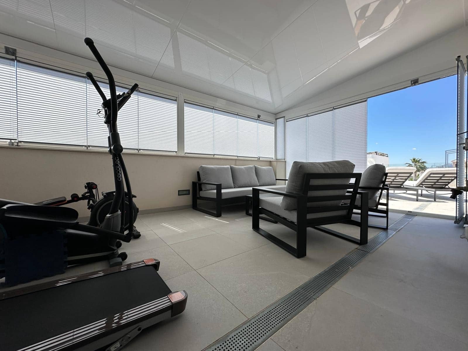 3 quarto Moradia para venda em La Marina com piscina garagem - 490 000 € (Ref: 9737126)