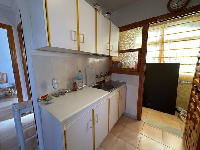 Chalet de 2 habitaciones en La Marina, Elche / Elx en venta con garaje - 165.000 € (Ref: 9740094)