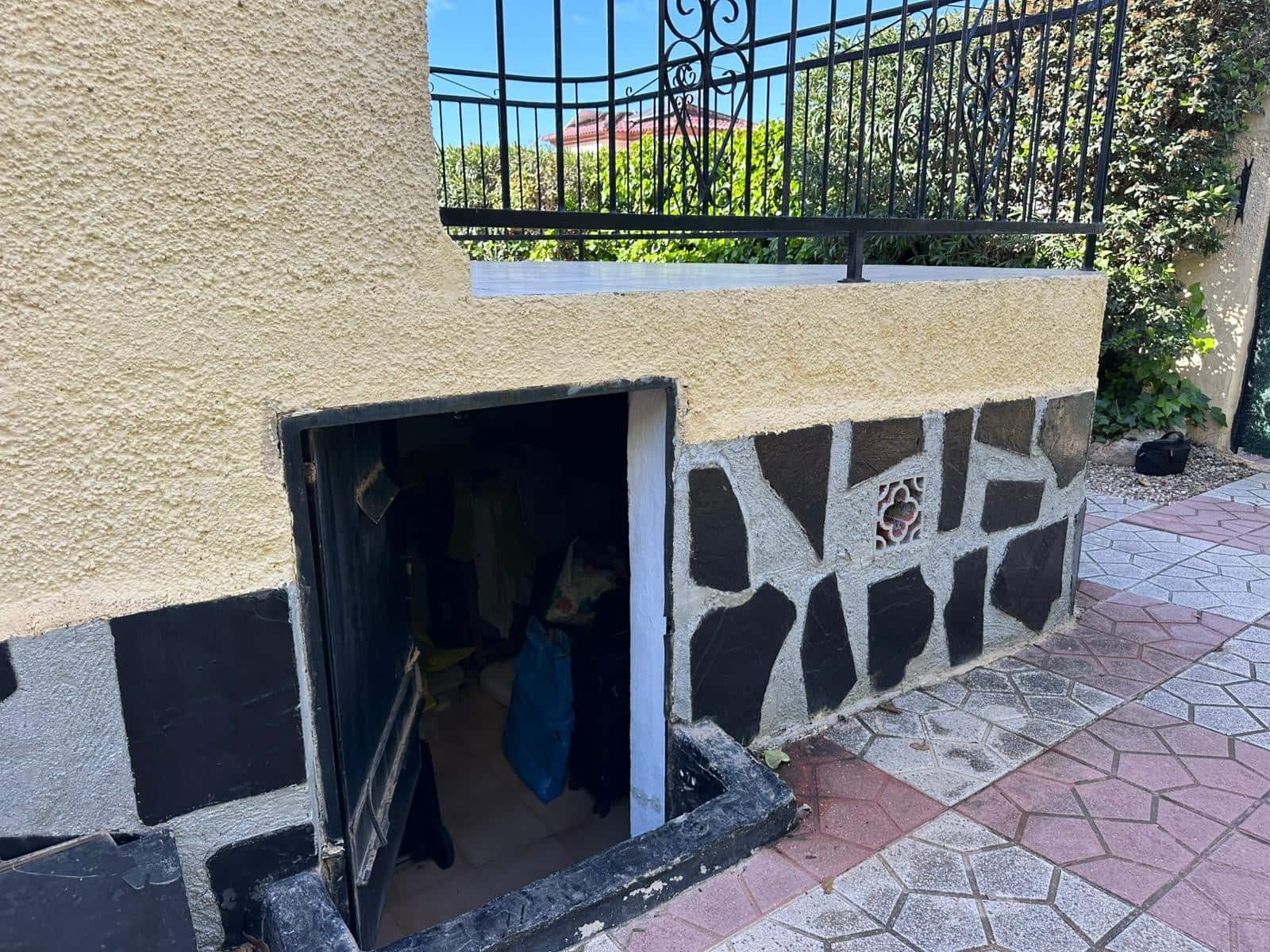 Chalet de 2 habitaciones en La Marina en venta con garaje - 165.000 € (Ref: 9740094)