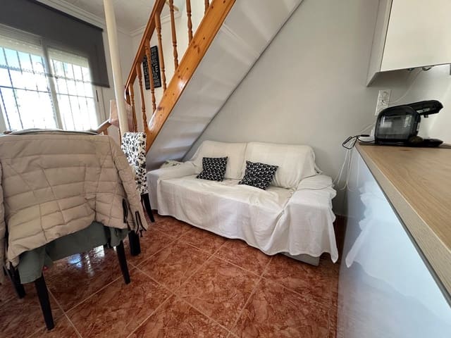 3 soverom Hus til salgs i La Marina, Elche / Elx - € 185 000 (Ref: 9740201)