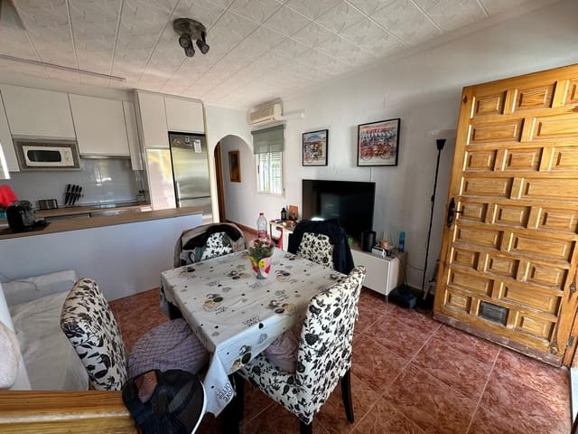 3 soverom Hus til salgs i La Marina, Elche / Elx - € 185 000 (Ref: 9740201)