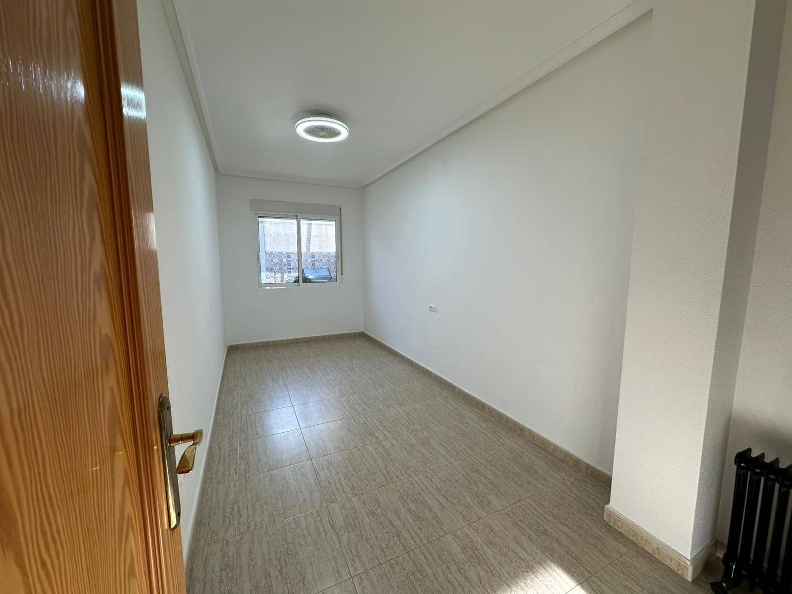 Pareado de 5 habitaciones en Benijófar en venta con garaje - 320.000 € (Ref: 9747216)