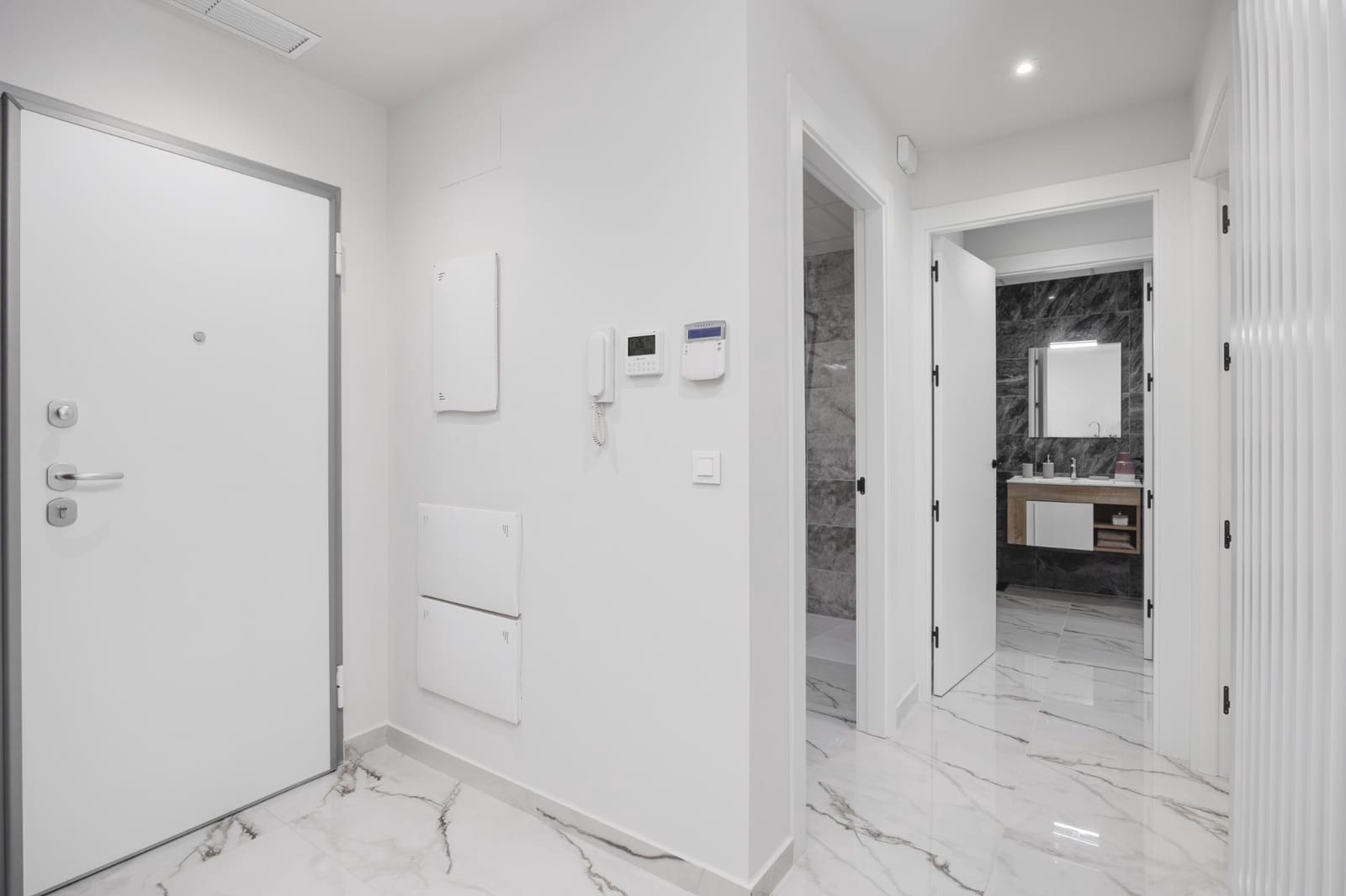 Apartamento de 2 habitaciones en San Miguel de Salinas en venta con piscina - 224.000 € (Ref: 9751091)