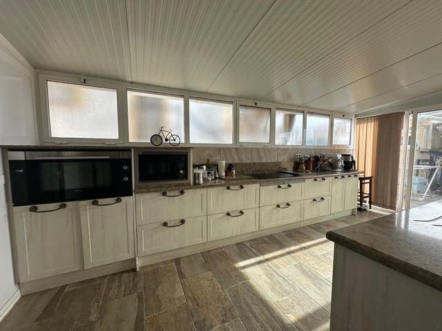 4 sypialnia Willa na sprzedaż w La Marina, Elche / Elx z basenem garażem - 238 000 € (Ref: 9757792)