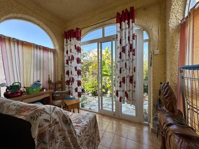 2 soveværelse Bungalow til salg i La Marina, Elche / Elx - € 181.000 (Ref: 9761568)