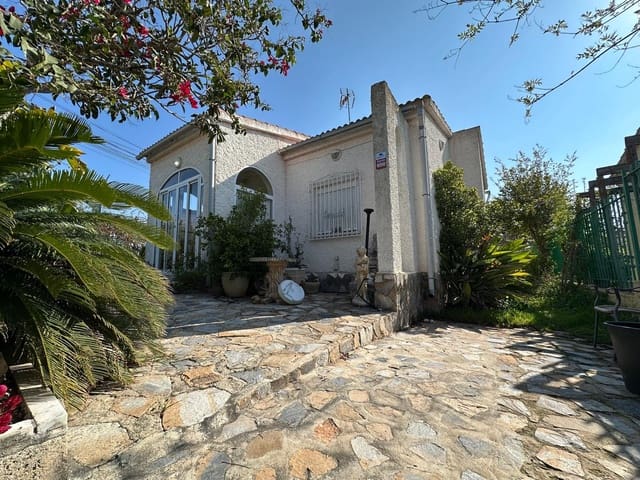 2 soveværelse Bungalow til salg i La Marina, Elche / Elx - € 181.000 (Ref: 9761568)