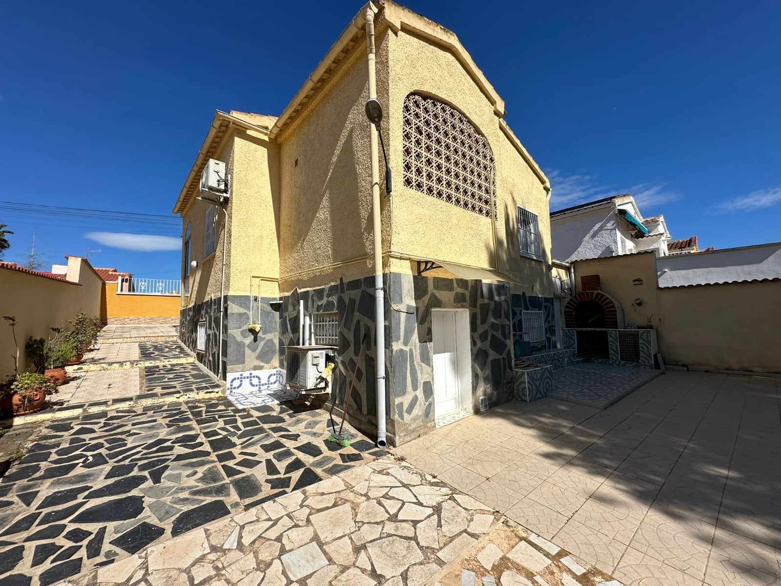 2 slaapkamer Villa te koop in La Marina met garage - € 190.000 (Ref: 9770983)
