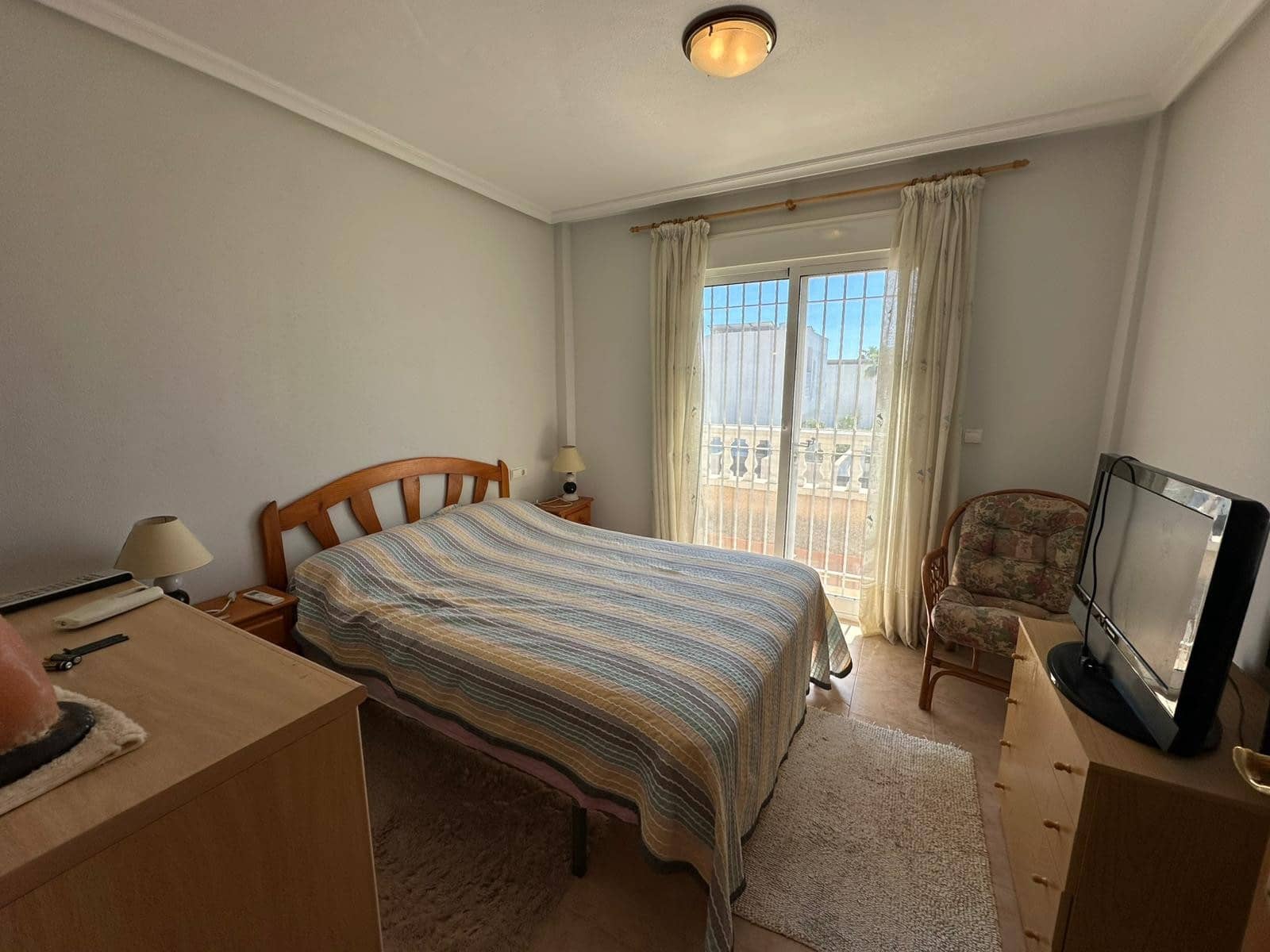 3 soveværelse Villa til salg i La Marina med swimmingpool garage - € 180.000 (Ref: 9779074)