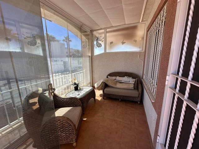 3 quarto Moradia para venda em La Marina, Elche / Elx com piscina garagem - 180 000 € (Ref: 9779074)